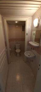 hadımköy mah de  havalimanına yakın site içinde satılık 130 m² 3+1 - 4. kat daire